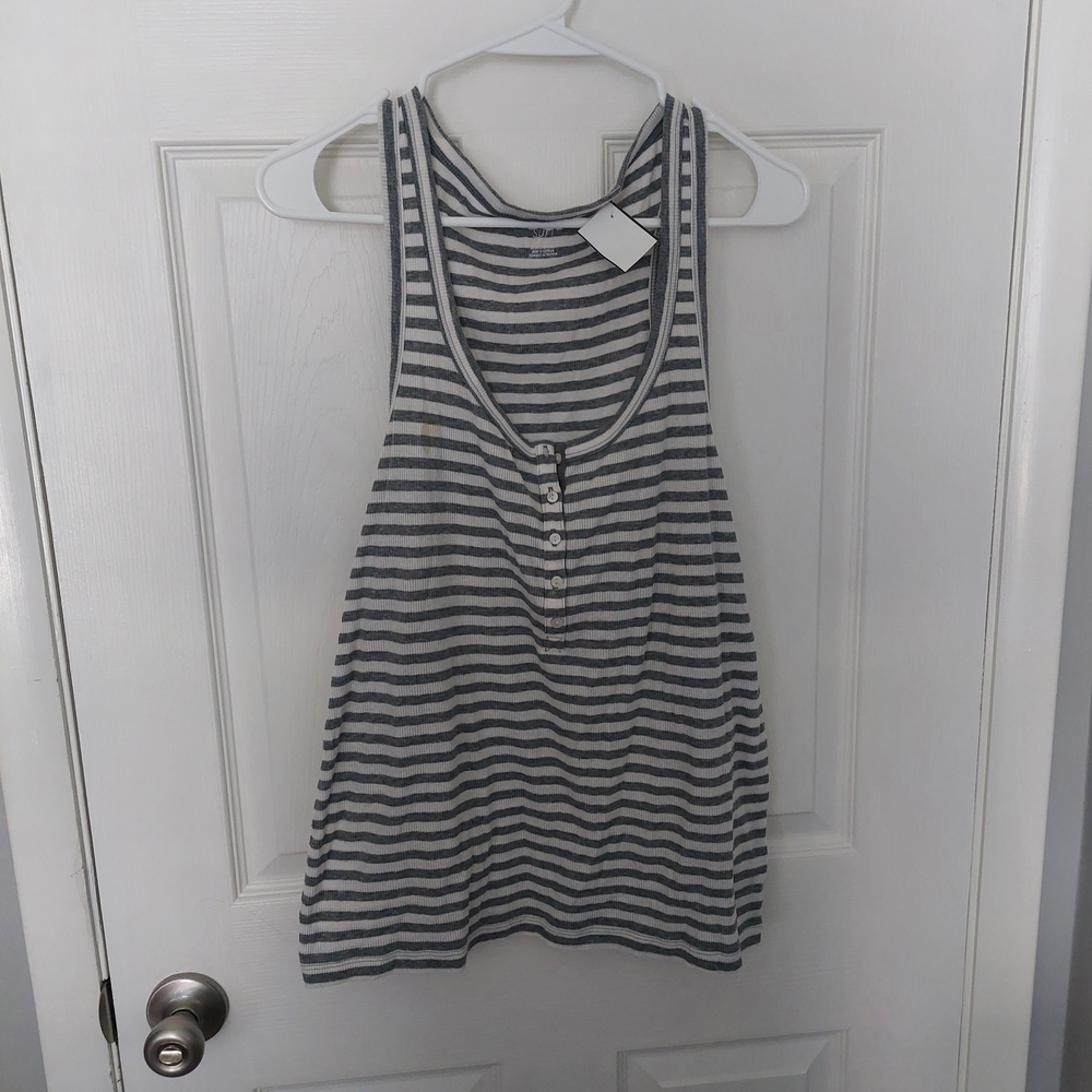 American Eagle Outfitters Gray and White Relaxed Tank Top